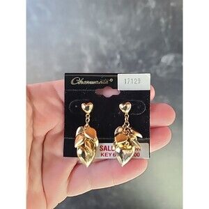 Charmante Gold Tone Metal Heart Dangling Pierced Earrings Vintage NWT
